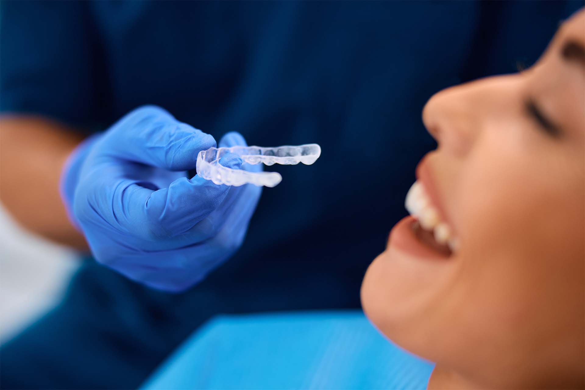 alinhadores invisíveis funcionam para todos? limites clínicos, tempo e retenção setubal