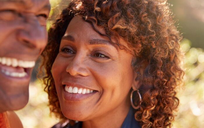 falta um dente implante ou ponte? qual a melhor opção