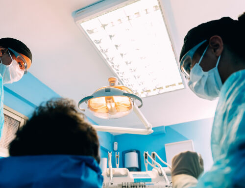 Anticoagulantes e implantes: o erro que muita gente comete antes da cirurgia