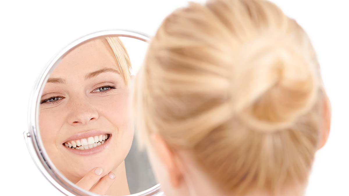 implante num dente da frente o que faz com que pareça mesmo um dente?1