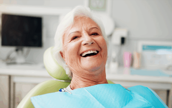 tenho 70 anos. ainda vou a tempo de colocar implantes?